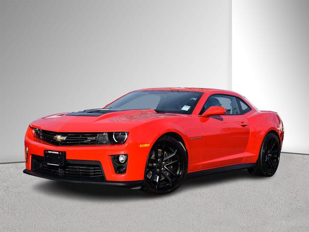 2014 Chevrolet Camaro ZL1 - No Accidents, Beautiful Car! image 1