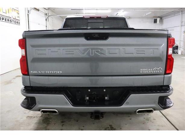 2019 Chevrolet Silverado 1500 High Country 4x4 Crew Cab 5.75 ft. box image 7