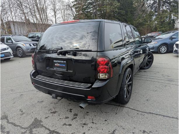 2009 Chevrolet TrailBlazer LT - Leather, Sunroof, Heated Seats, 4WD image 5