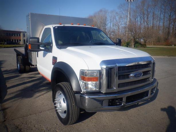 2008 Ford F-550 Regular Cab 2WD Flat Deck Diesel Dually image 4