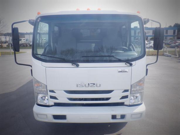 2017 Isuzu NQR Dump Truck Diesel Dually image 3