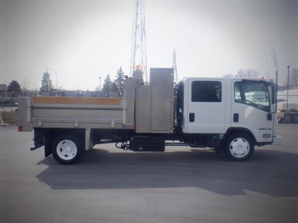 2017 Isuzu NQR Dump Truck Diesel Dually image 7