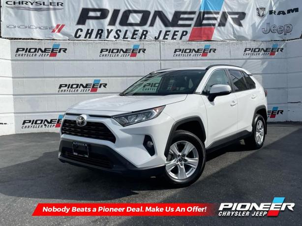 2021 Toyota RAV4 XLE AWD - Sunroof - Power Liftgate - $290 B/W image 1