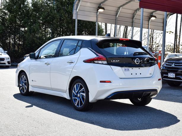 2019 Nissan LEAF SL - Leather, 360 Cameras, Navigation, PST Exempt! image 3