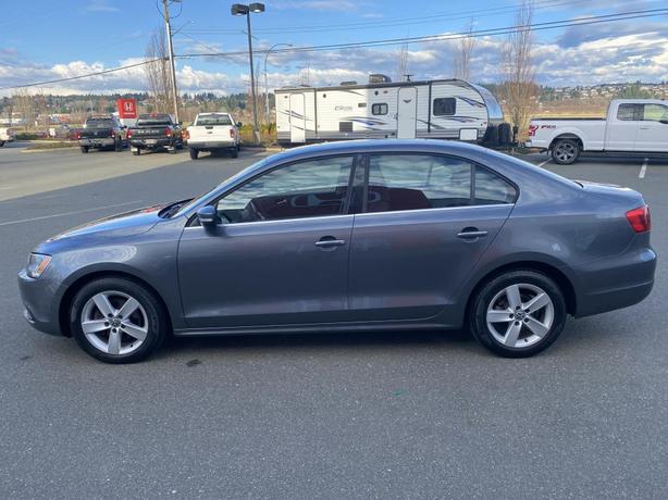 2012 Volkswagen Jetta 4dr 2.5L Auto Comfortline image 4