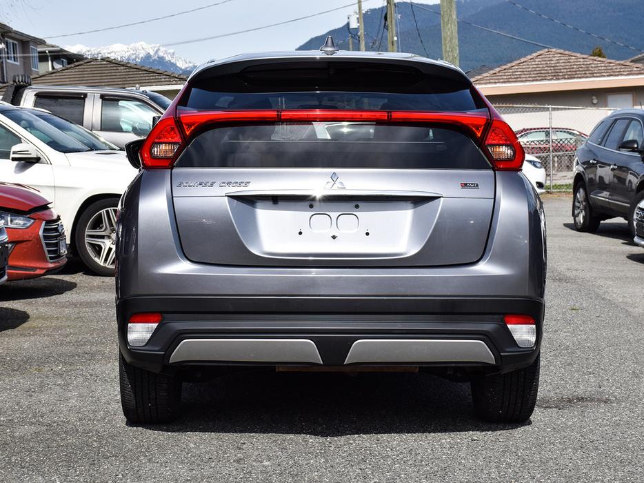 2020 Mitsubishi Eclipse Cross SE - Heated Seats, No Accidents, One Owner display photo
