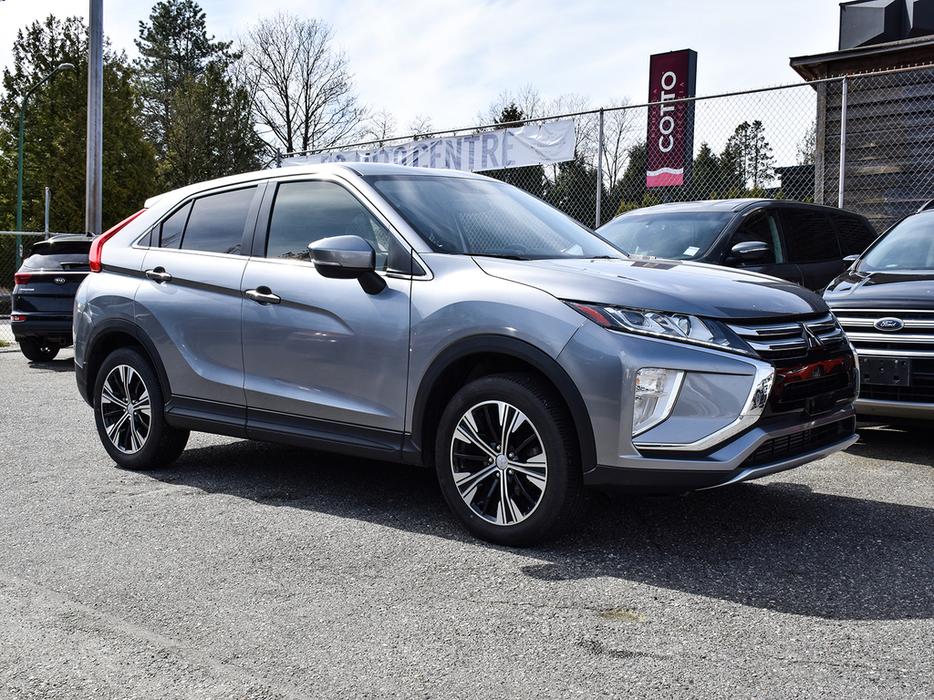 2020 Mitsubishi Eclipse Cross SE - Heated Seats, No Accidents, One Owner display photo