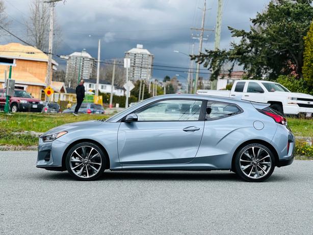 2019 Hyundai Veloster 2.0 Gl Auto image 7