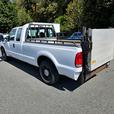 2007 Ford Super Duty F-250 XL thumbnail image 3