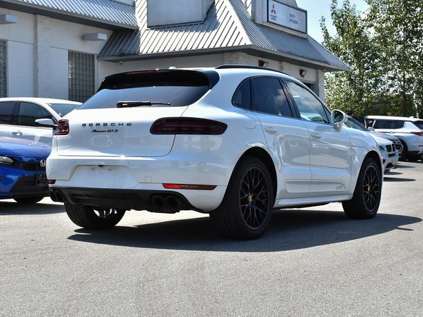 2017 Porsche Macan GTS - Red Interior, No Accidents, Ventilated Seats image 5