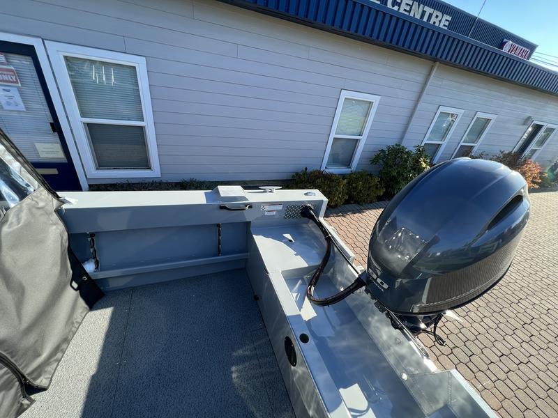 2023 Hewescraft Sportsman 180 display photo