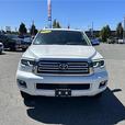 2019 Toyota Sequoia Platinum 5.7L V8 4dr 4x4 thumbnail image 2