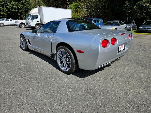 2001 Chevrolet Corvette Z06 image 3