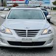 2013 Hyundai Genesis V6 w/Premium Pkg thumbnail image 2