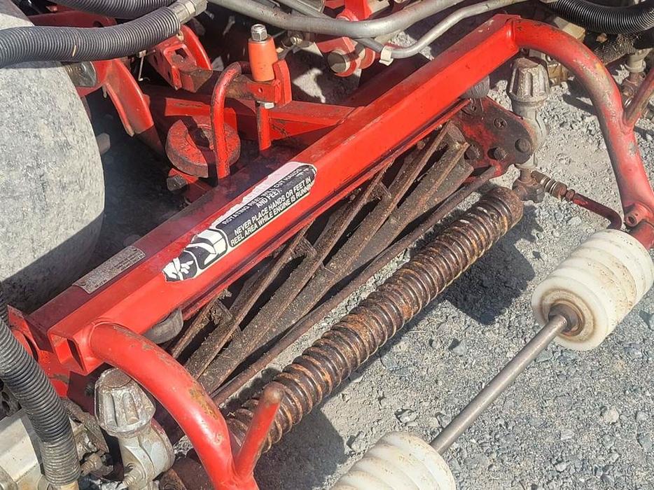 2000 Toro Greensmaster 3100 display photo