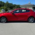 2018 Mazda Mazda3 5-Door Grand Touring thumbnail image 2