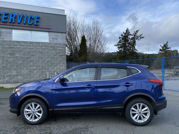 2019 Nissan Qashqai S AWD-Blind Spot Warning,Heated Seats,AC image 5