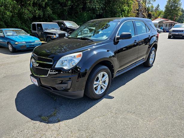 2011 Chevrolet Equinox LS image 2