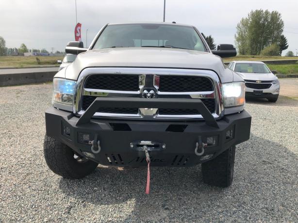 2013 RAM 3500 SLT image 2