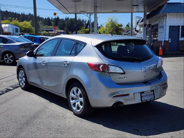 2013 Mazda MAZDA3 image 5