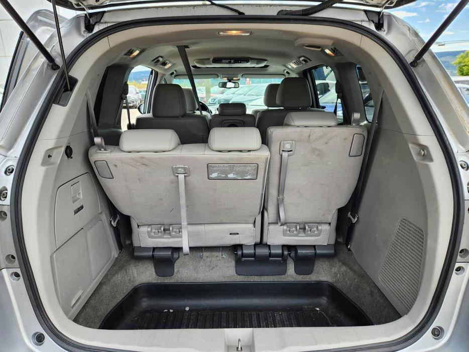 2017 Honda Odyssey Touring - BC ONLY, BACKUP CAMERA display photo