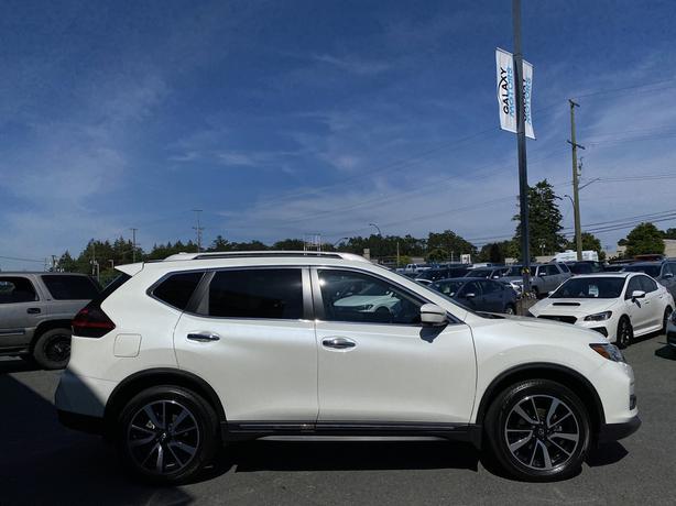 2020 Nissan Rogue SL AWD-Navigation,Auto Climate,Moonroof,Bose Audio image 3