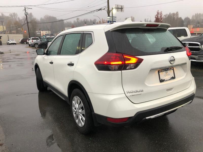 2018 Nissan Rogue Fwd S display photo