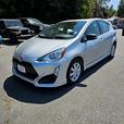 2017 Toyota Prius c thumbnail image 2