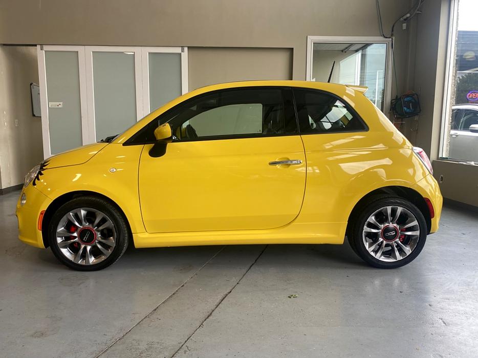 2014 Fiat 500 Sport, No accidents, 1 owner, Local Victoria, Low KM! display photo