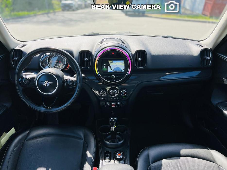 2020 Mini Countryman Cooper All4 display photo