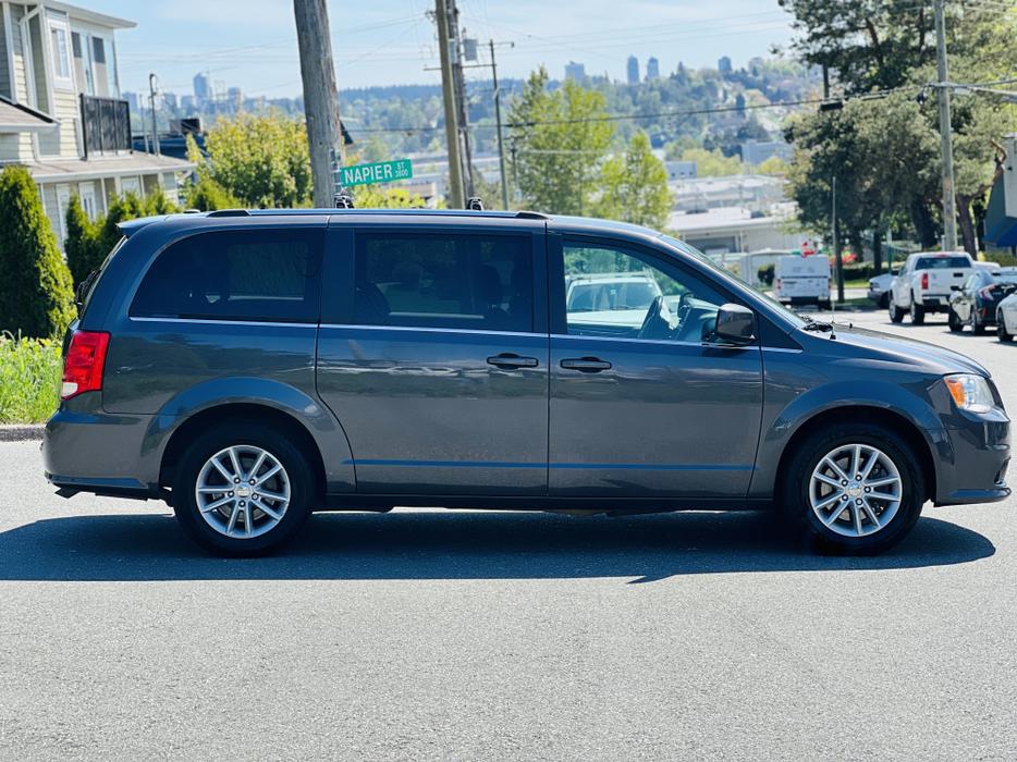 2019 Dodge Grand Caravan SE display photo