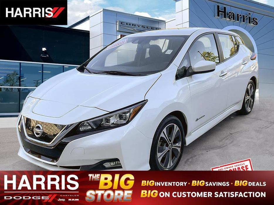2019 NISSAN LEAF SV Hatchback display photo