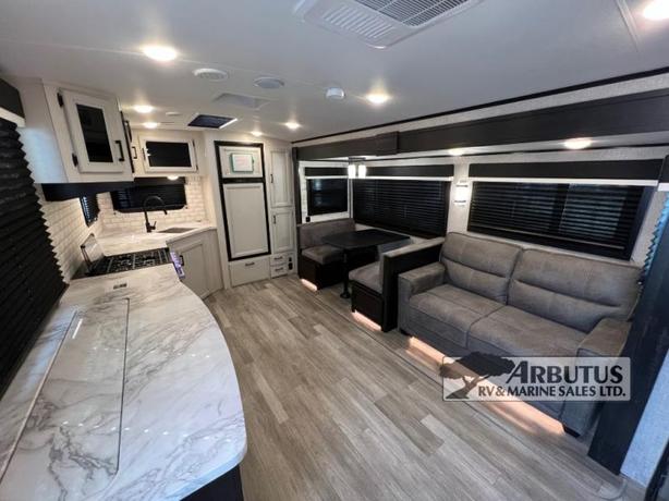 Used 2022 Jayco White Hawk 27RK image 6