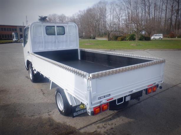 2006 Toyota Dyna Dually Pick Up Truck Right Hand Drive image 7