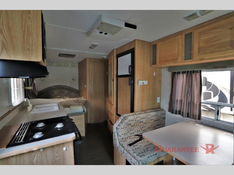 Used 2007 ADVENTURE Adventurer 240DB display photo