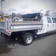 2006 Ford F-550 Crew Cab 2WD Dump truck thumbnail image 7