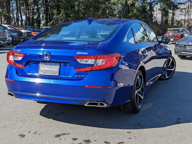 2018 Honda Accord Sport - Sunroof, Heated Seats, Remote Start image 5