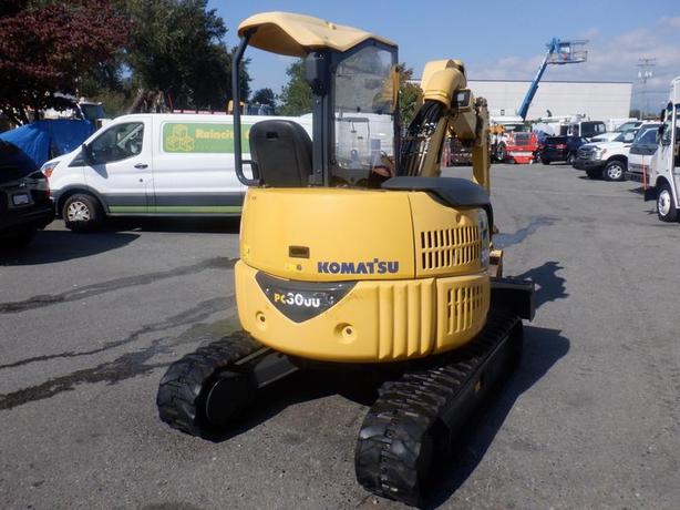 2015 Komatsu PC30UU Mini Excavator Diesel image 8