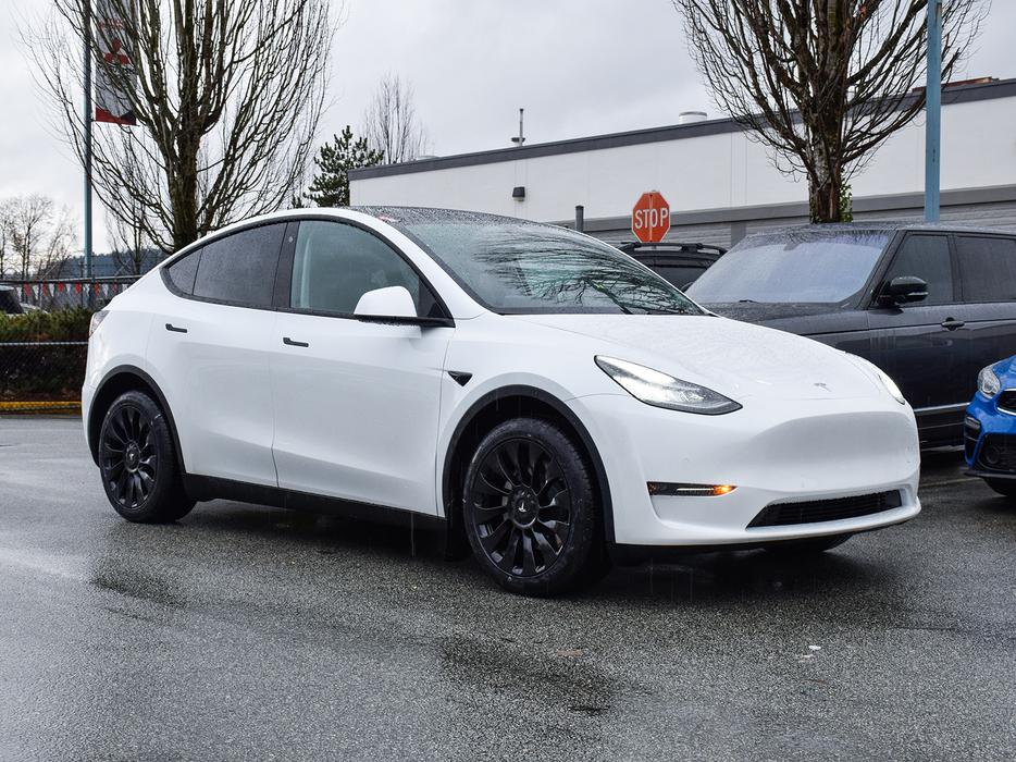 2020 Tesla Model Y Long Range - No Accidents, One Owner, PST Exempt! display photo