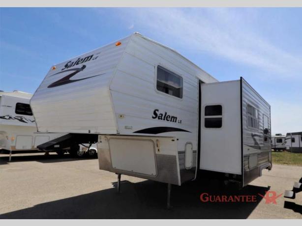 Used 2006 Forest River RV Salem 24BHSS image 3