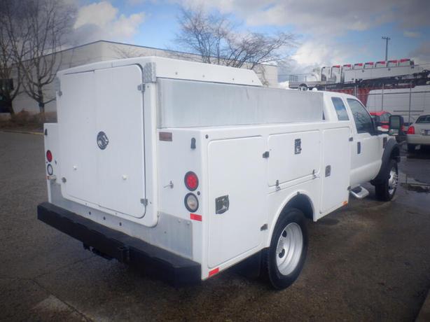 2010 Ford F-450 SD Service Truck  4WD Diesel image 8