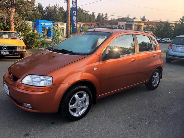 2005 Pontiac Wave Automatic Cold AC Sunroof image 1