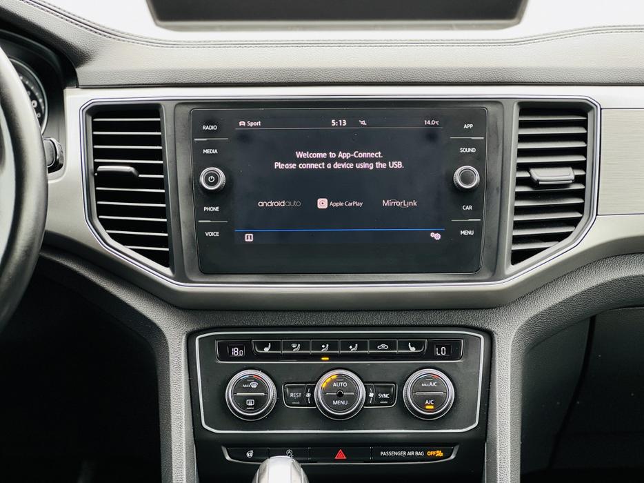 2018 Volkswagen Atlas Comfortline 3.6 Fsi display photo