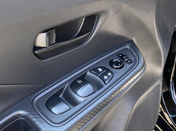 2022 Nissan Versa S FWD-Air Conditioning,Auto Headlights,AM/FM image 7
