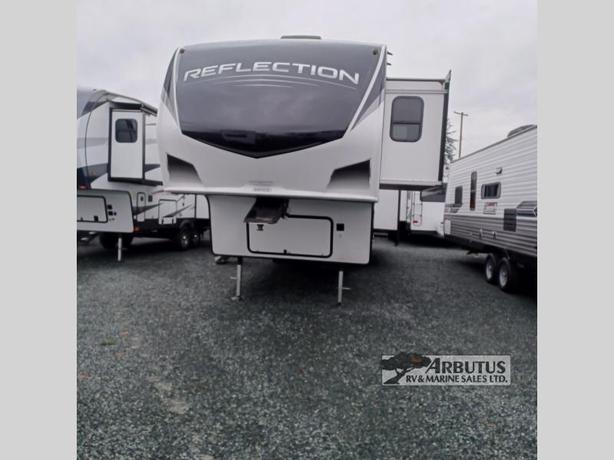 Used 2022 Grand Design Reflection 341RDS image 3