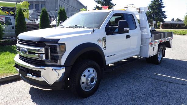 2017 Ford F-450 SD SuperCab Flat Deck 4WD Diesel image 5