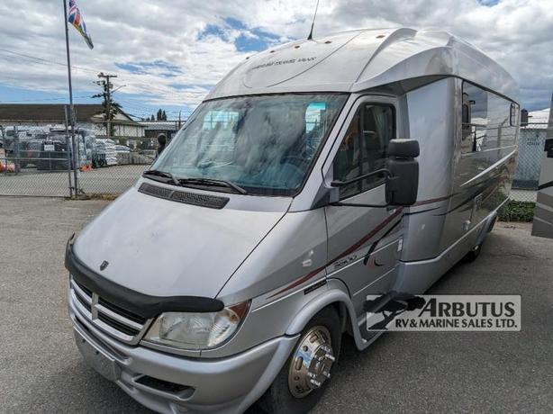 Used 2007 Leisure Travel Freedom II Serenity image 1