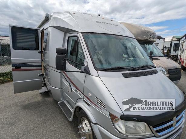 Used 2007 Leisure Travel Freedom II Serenity image 4