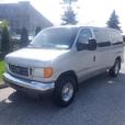 2006 Ford Econoline E-350 XLT Super Duty 12 Passenger Van Diesel thumbnail image 5