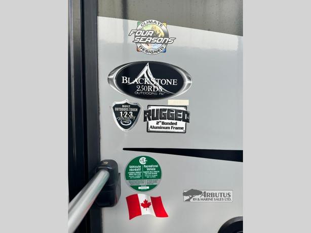 Used 2022 Outdoors RV Black Stone Titanium Series 250RDS image 3